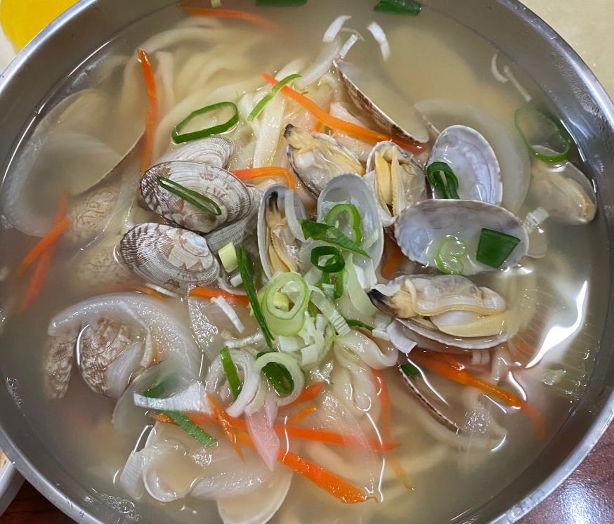 6시내고향 모래내시장 바지락수제비 식당의 다른 메뉴 바지락칼국수