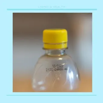 생수 유통기한 지난 제품 마셔도 되는지 건강 정보_10