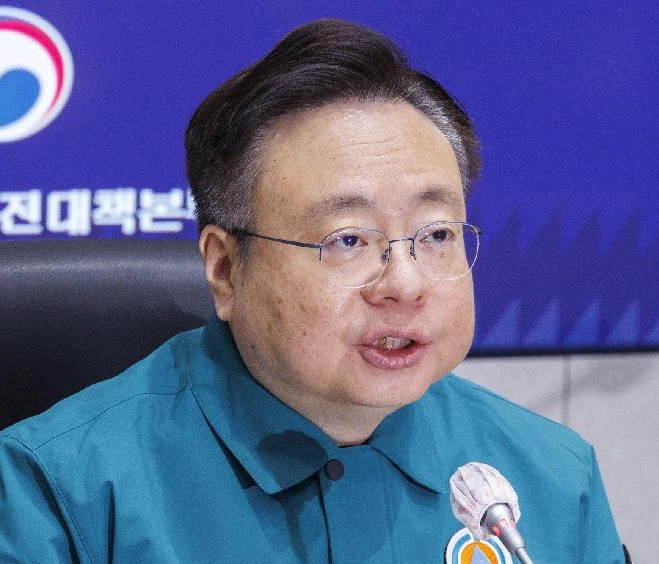 서울의대 교수 18일 전원사직 이유 배경 &amp;#124; 조규홍 복지부 장관 프로필 나이 고향 재산