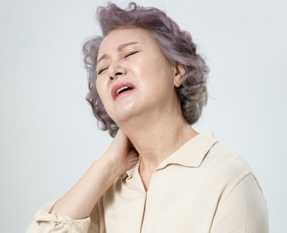 고혈압 두통 뒷목통증 원인 혈압 고혈압증상 편두통치료 고혈압위기 베타차단제 심혈관질