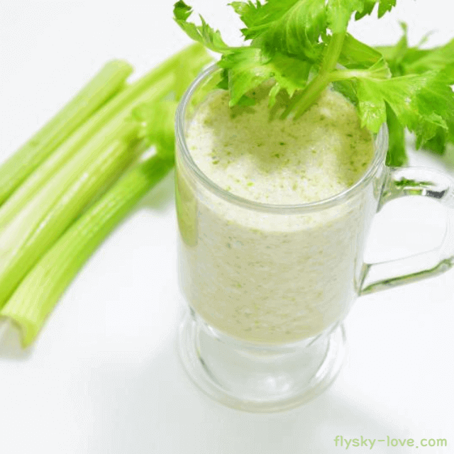 영양가가 높은 샐러리 쥬스