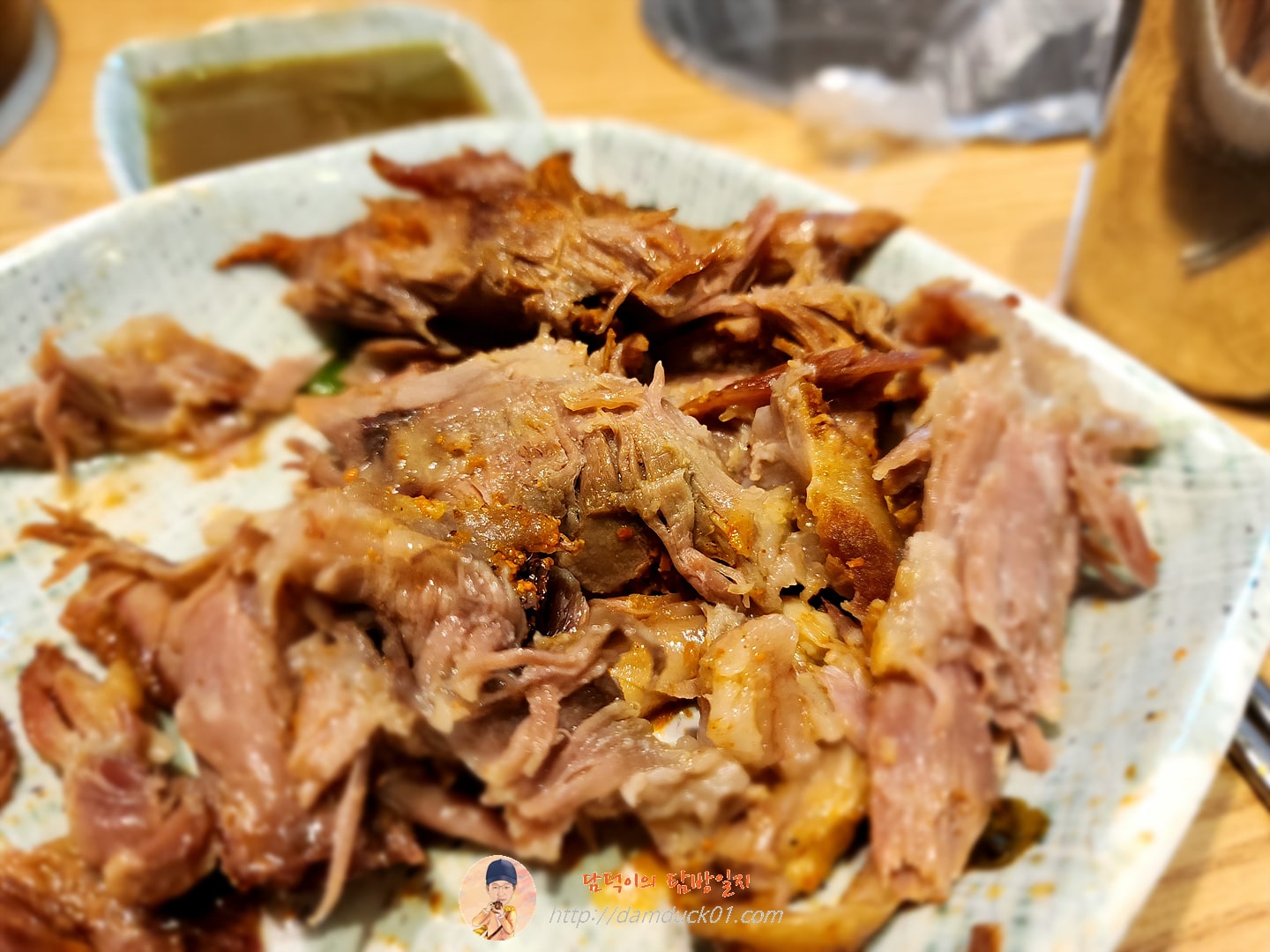 고래감자탕 얼큰뼈해장국