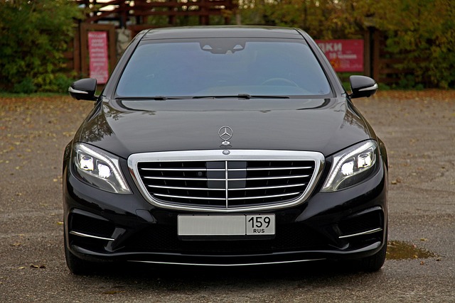 Mercedes-Benz S