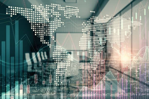 사이드 허슬로 돈 버는 방법 중 프리랜서로 수익 창출하는 10가지 인기 직업