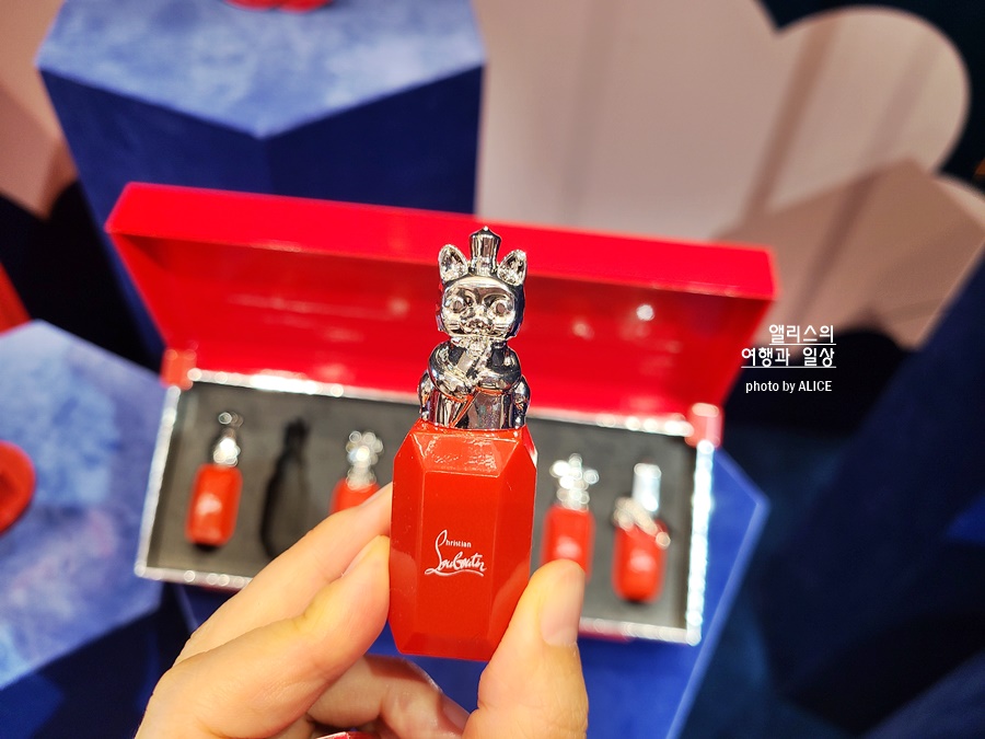 더 현대 서울 볼거리 놀거리 추천 팝업스토어(루부탱, 에스더버니) 사운즈 포레스트