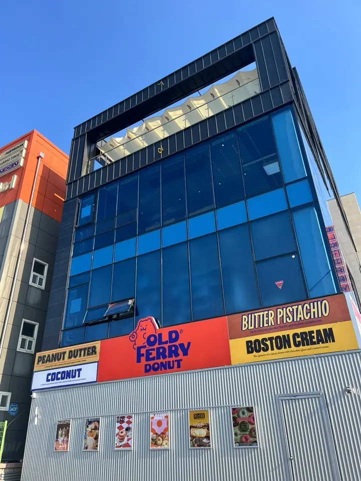 올드-페리-도넛-수원점-전면