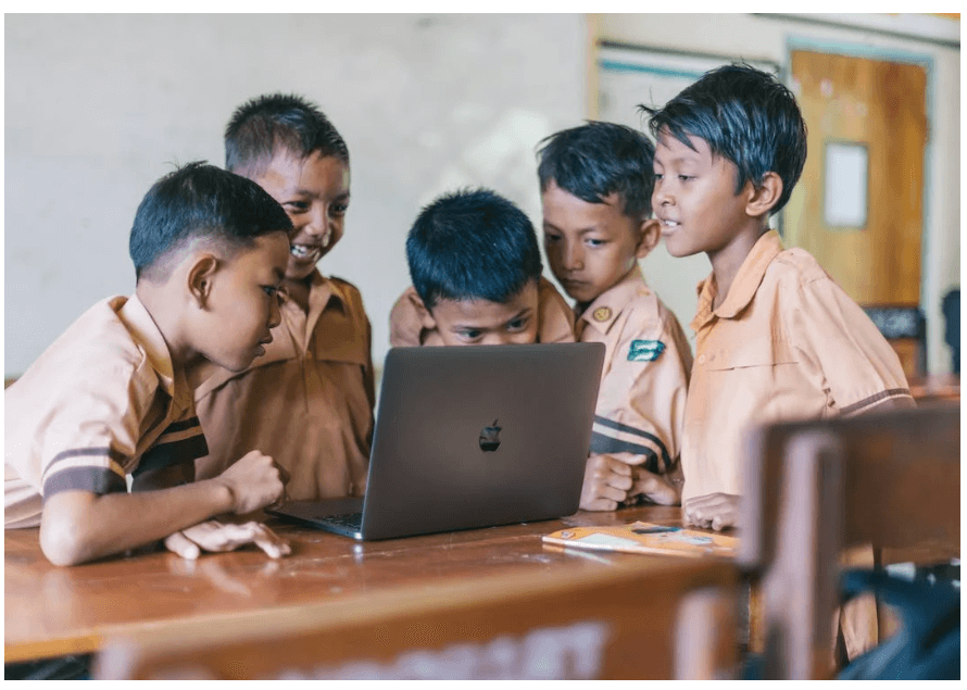 초등학생 아이들