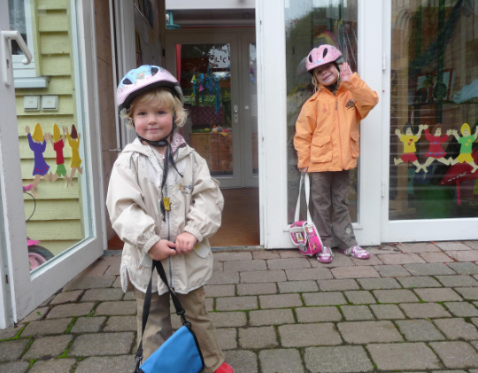 어린이집&middot;유치원 적응 힘들어하는 아이의 마음 읽기