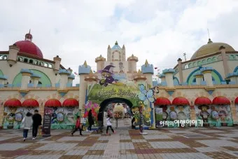 5월 대전 꼭 가볼 만한 여행지 화려한 장미꽃으로 물든 한밭수목원_20