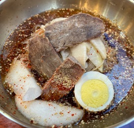 비빔냉면