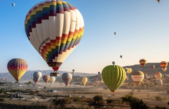 영화 ‘업 (Up)’ – 감동과 모험이 가득한 애니메이션 명작