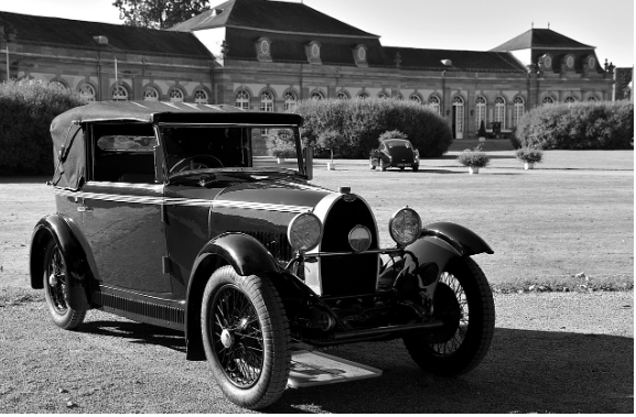 이색 재테크, 클래식카 & 바이크 투자 – 자동차도 세월이 지나면 재테크가 된다