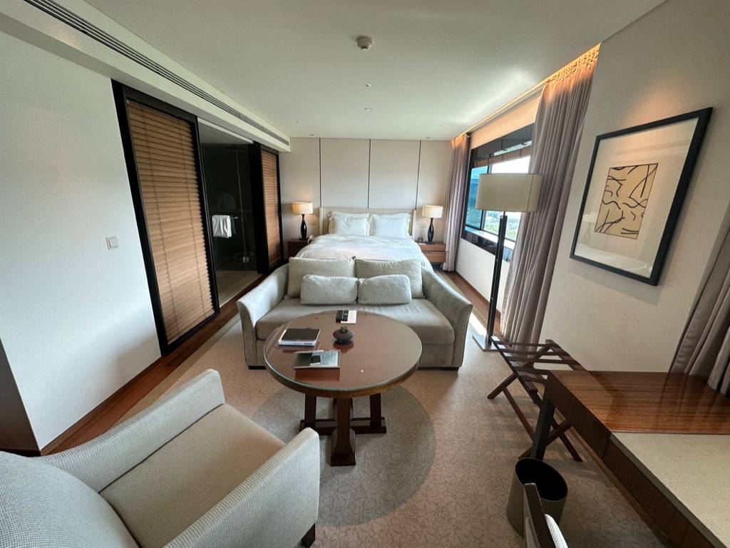 이그제큐티브 비즈니스 디럭스 룸