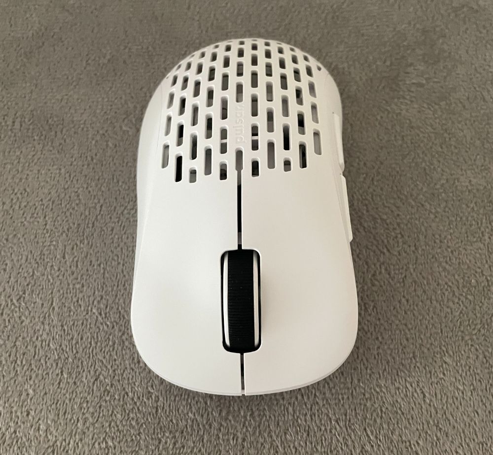Pulsar Xlite V2 미니 무선 게임용 마우스 검토