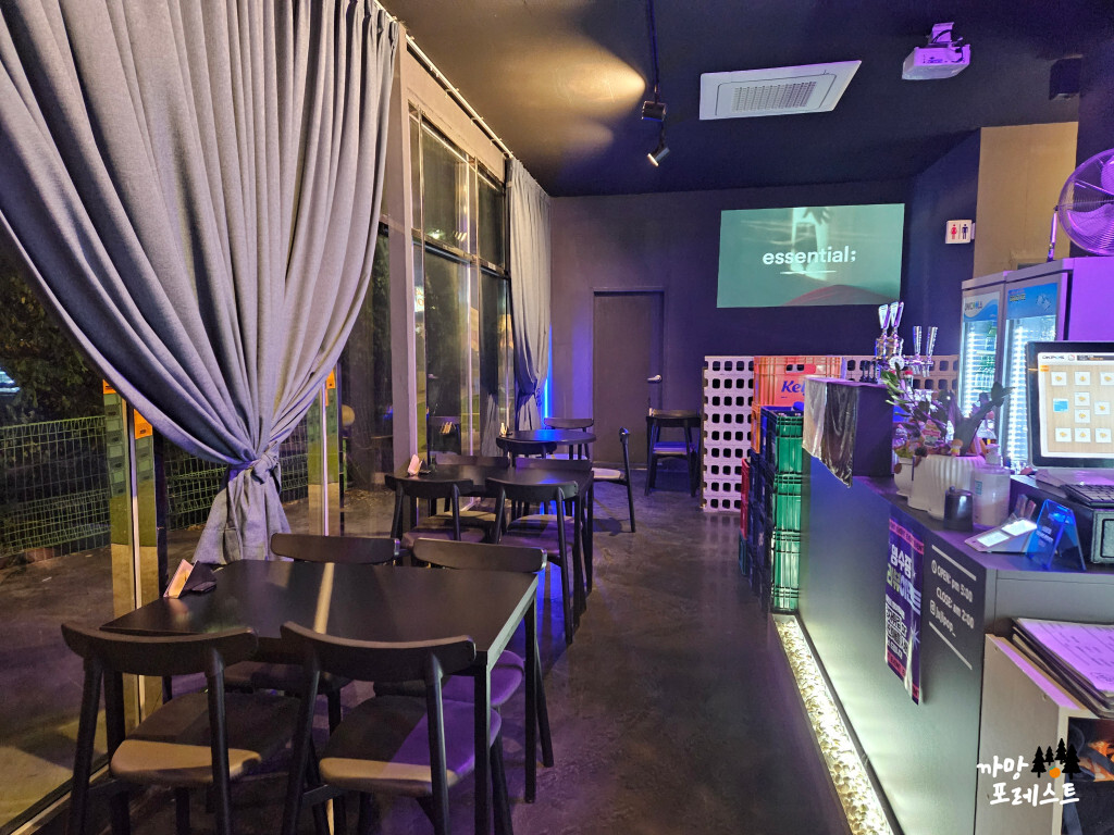 능동 술집 주지팝 내부