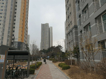 미사강변루나리움 아파트 전경&amp;#44; 2022타경52251 관련사진