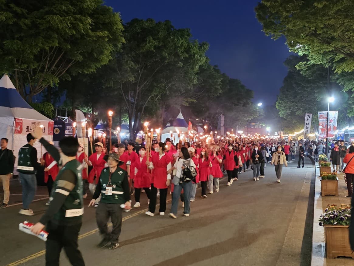 [4월 축제]2025 의령 홍의장군 축제❘기간, 프로그램 &amp; 공연 &amp; 체험 일정표