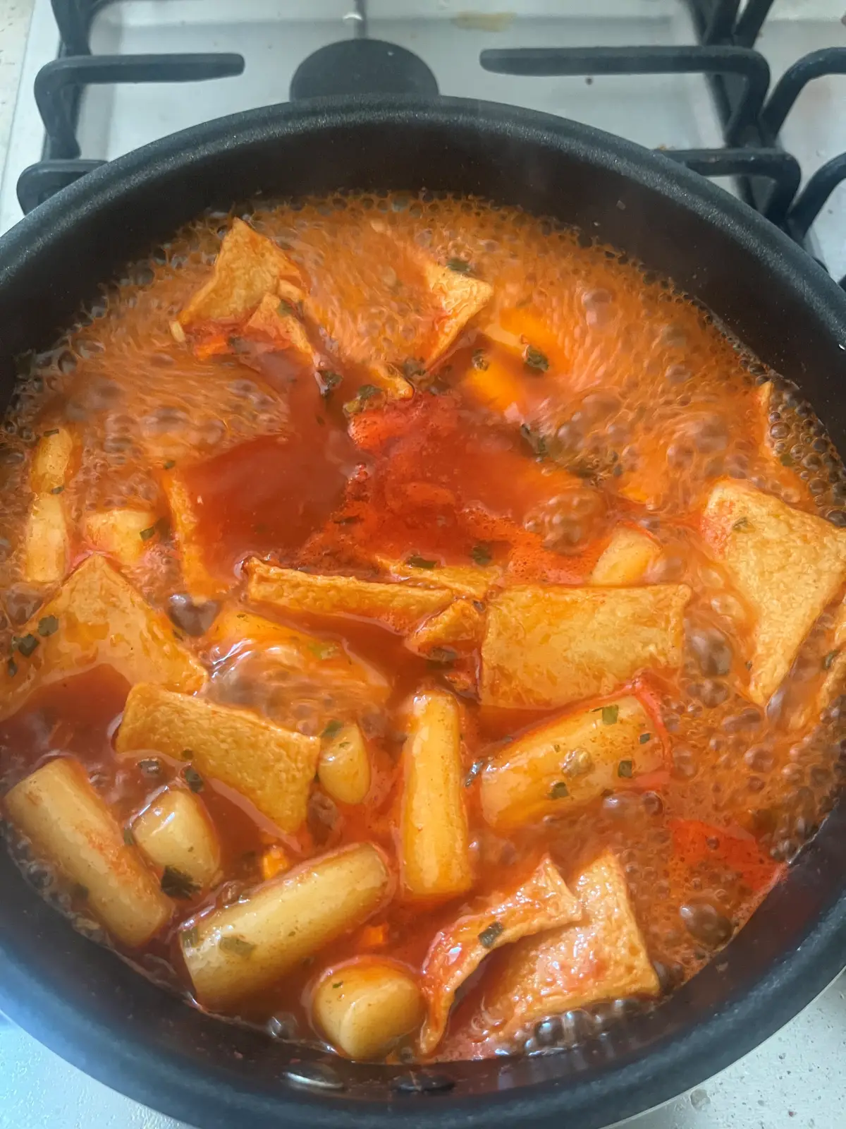 은이세끼-대파송송-국물떡볶이-끓는중