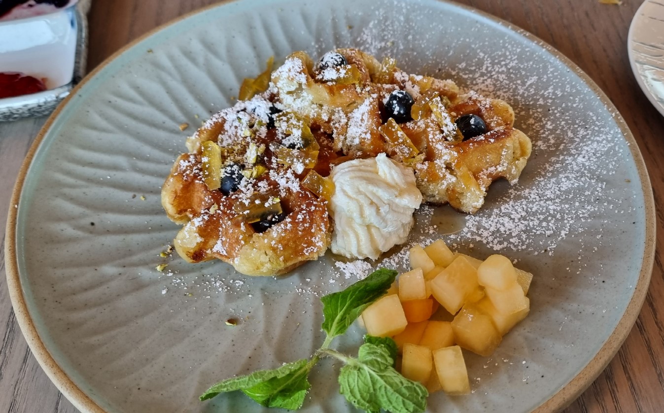 더 아웃포스트 호텔