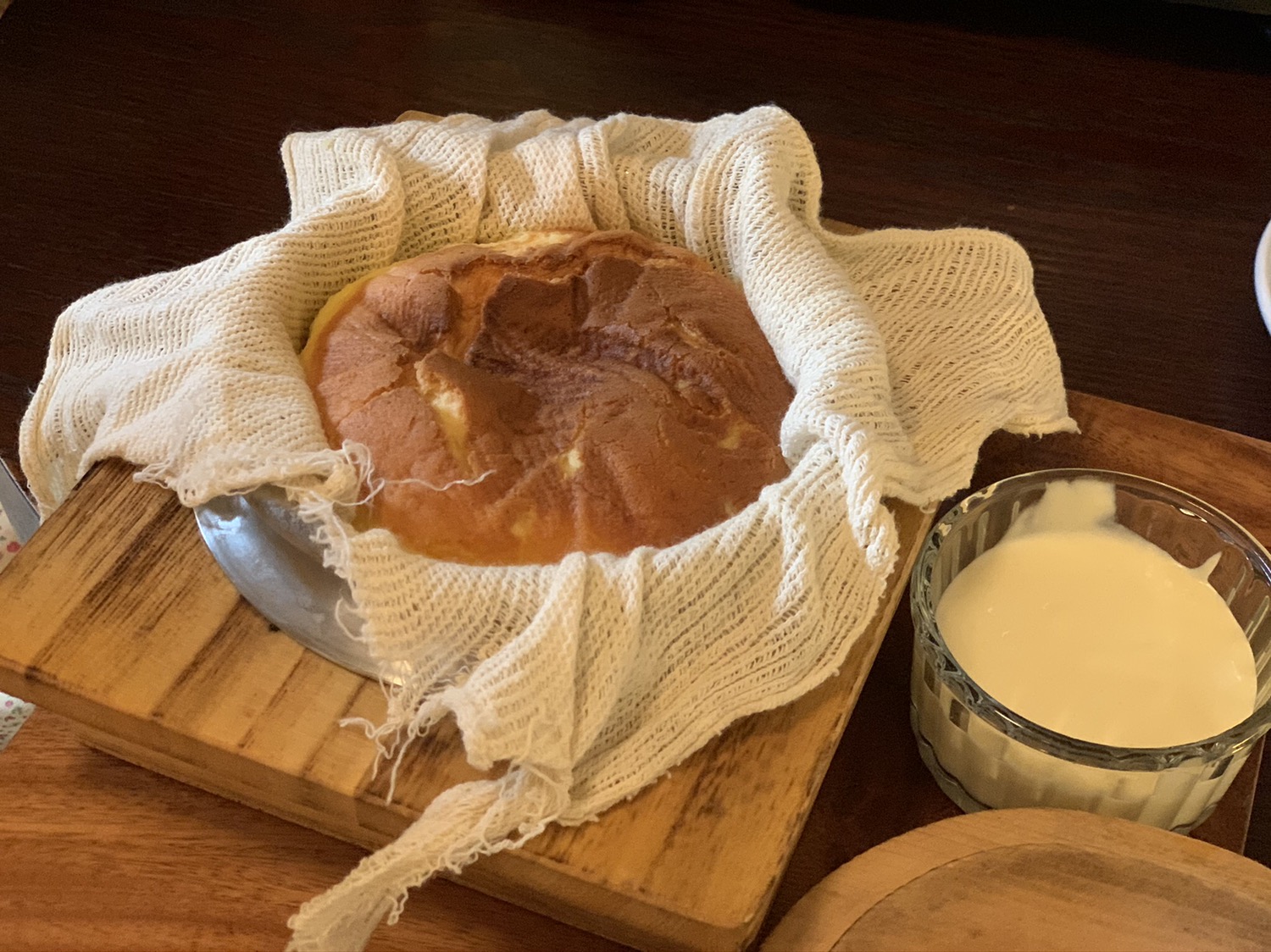 과거와 현재가 잇는 낭만 산책: 서울 인사동 감성 데이트 코스 완벽 가이드