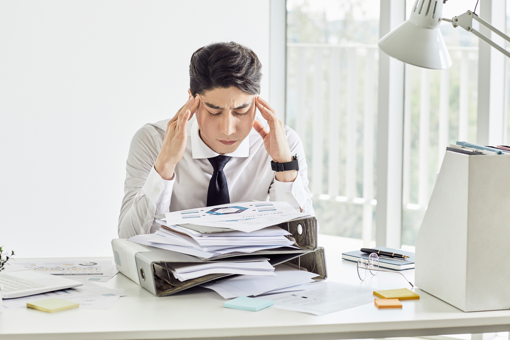 눈밑이-떨리는-증상