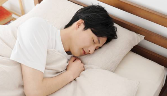 수면에 좋은 음식과 나쁜 음식, 건강에 미치는 영향