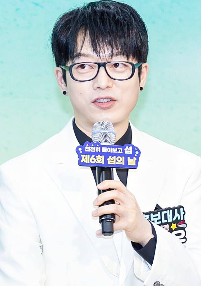 가수-국카스텐-하현우