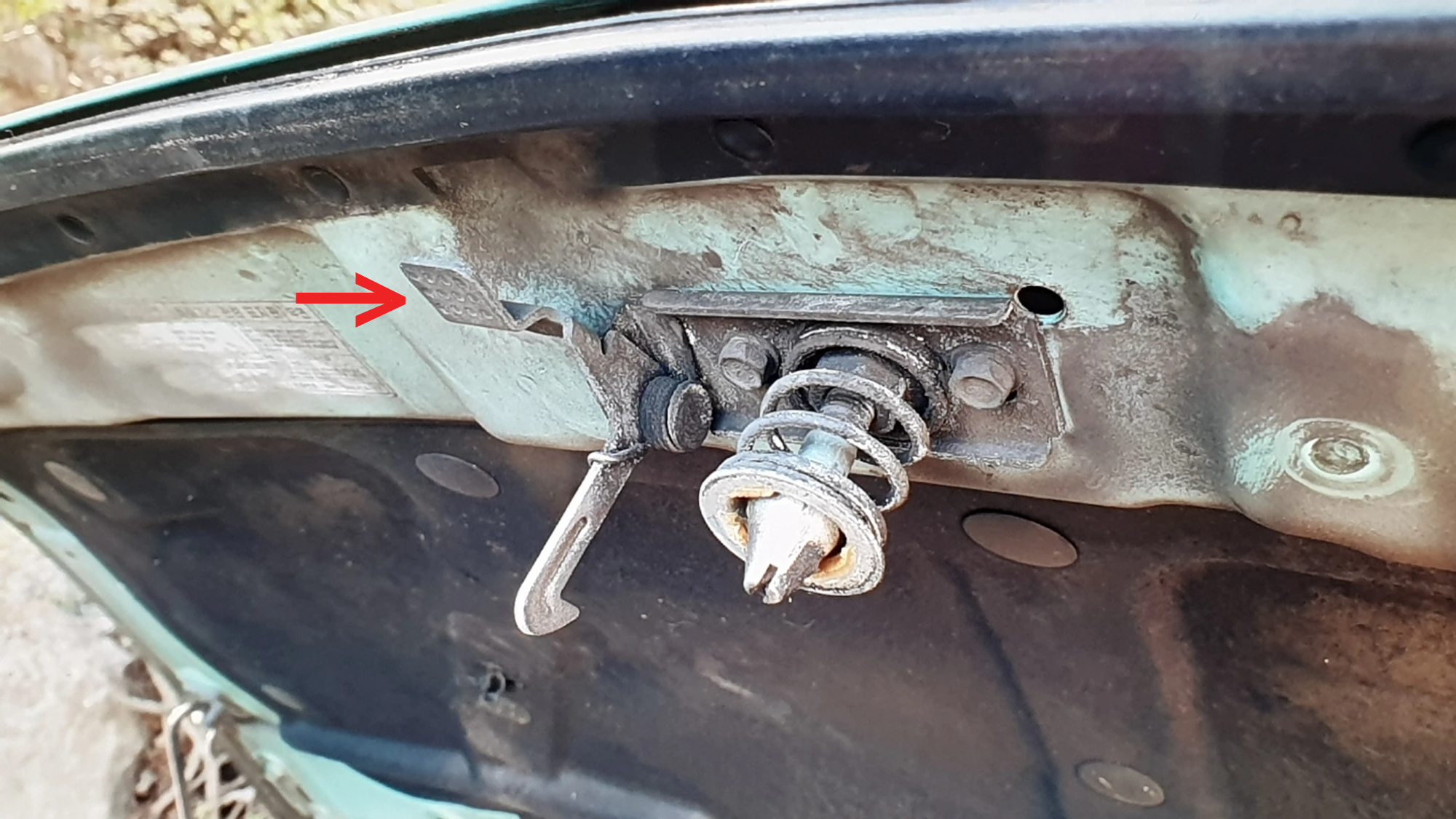 스파크 본넷 열림 손잡이