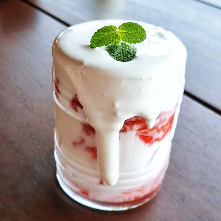 토요일은 밥이좋아 예산 윤봉길기념관 메타세콰이어길 오픈 샌드위치 맛집 그릭요거트 생과일 콘치즈 소시지 잠봉뵈르 예산10미 현지인 추천 토밥 좋아 방송정보