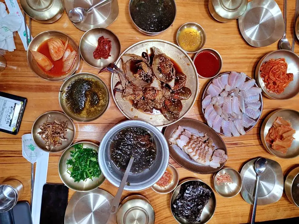 박원숙의 같이삽시다 인동초 막걸리, 홍어삼합, 간장 꽃게장, 새우장, 돼지고기 수육 럭셔리 한상 목포 맛집