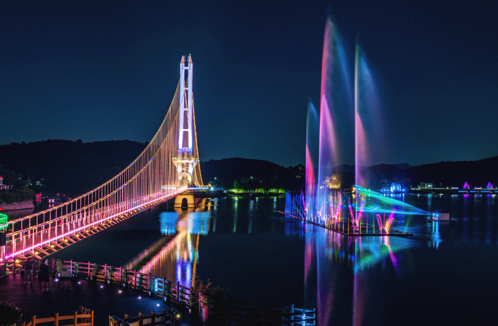 예산 예당호 출렁다리