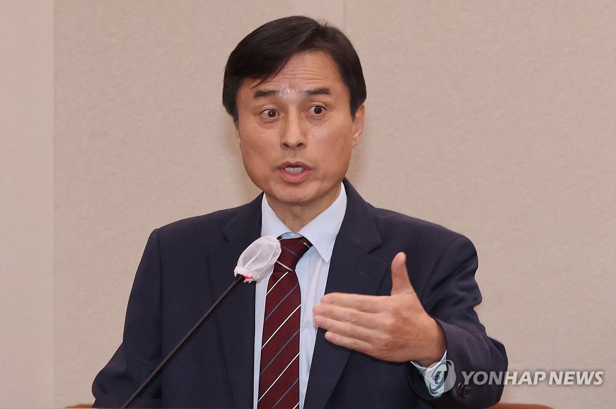 특검 ❘ 공개 출석이 원칙