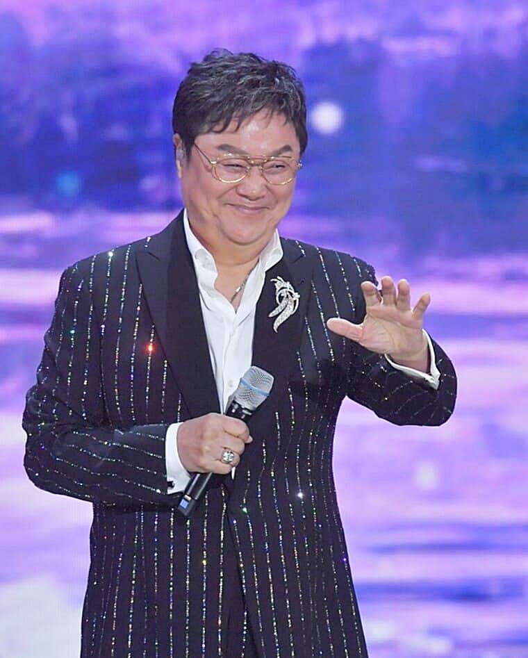 가수-남진