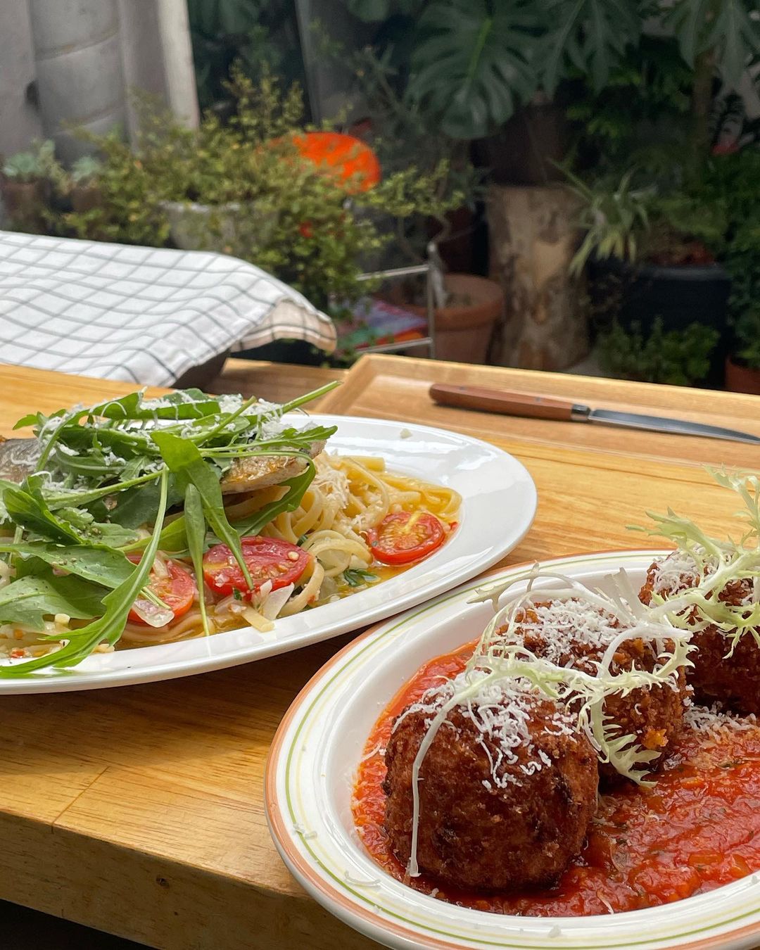 경북 안동에서 맛보는 한옥에서 즐기는 고등어 퓨전요리 간고등어 파스타, 아란치키, 고등어수제버거 고등어햄버거 맛집 추천 생방송투데이 리얼맛집 오늘방송 보고 먹고 즐기고 쓰리고