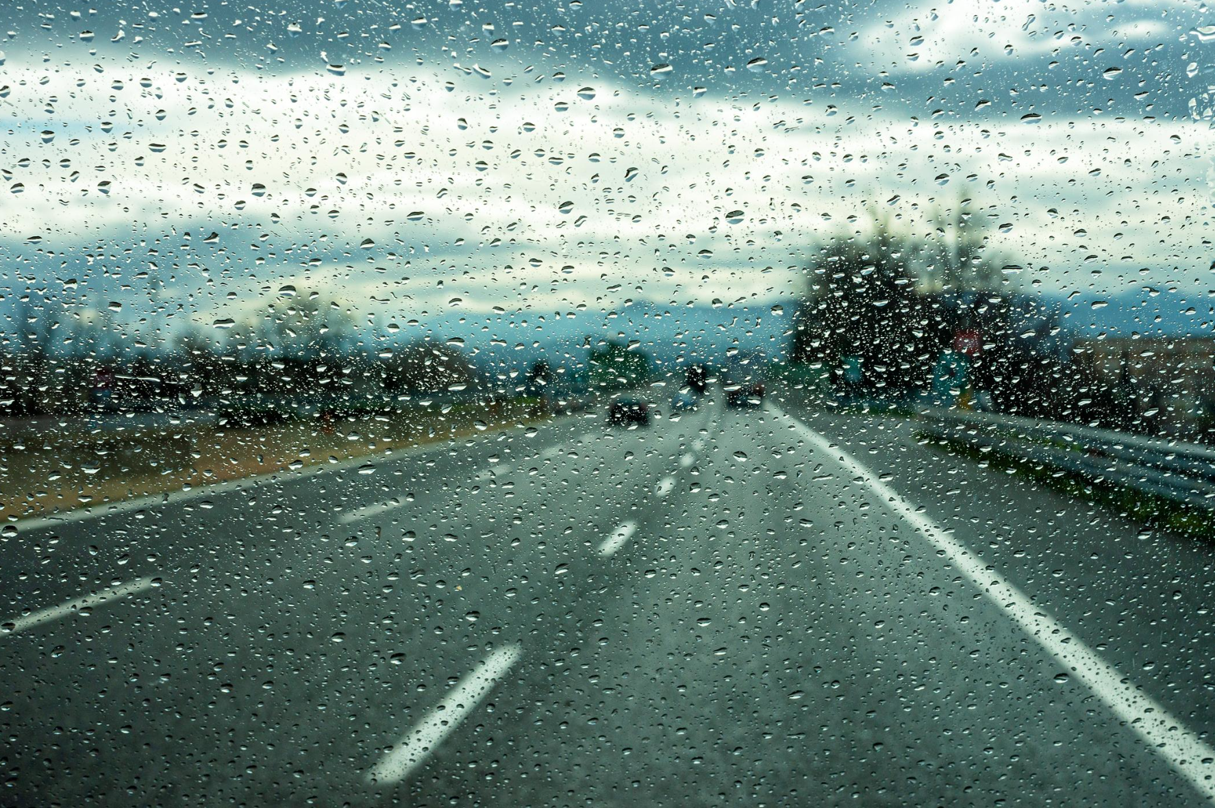 3월 우천 드라이브 풍경 예시