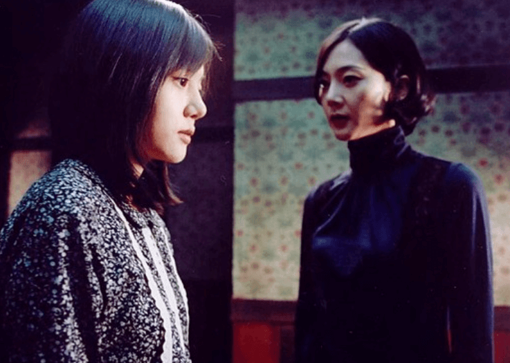 슬픔으로 엮인 가족