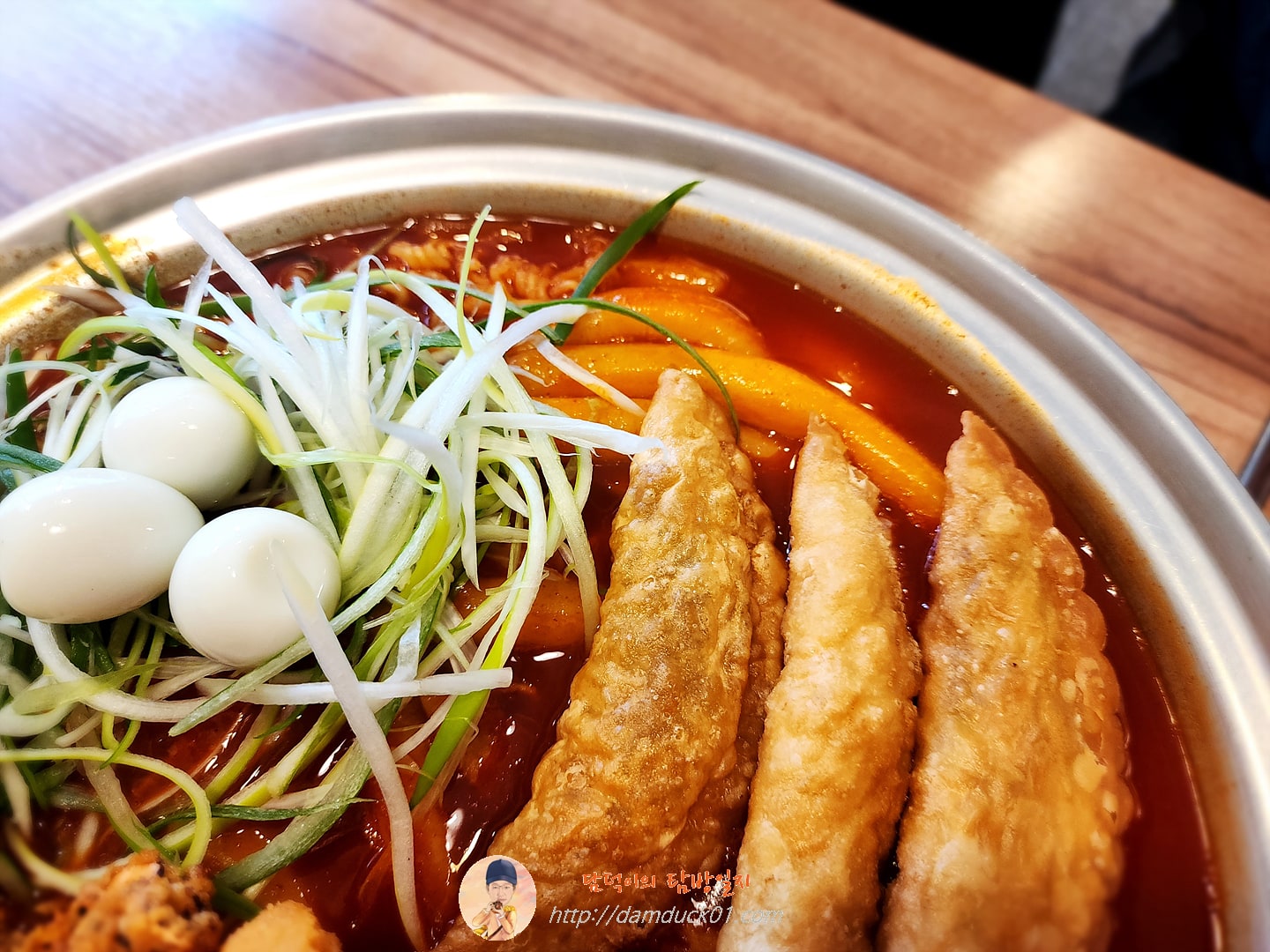 통큰오짱 떡볶이, 다모아 튀김