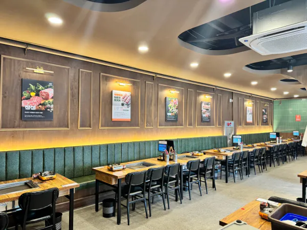 가격파괴 Why 돼지 5종 소갈비찜 무제한 셀프바 포함 1인 13900원