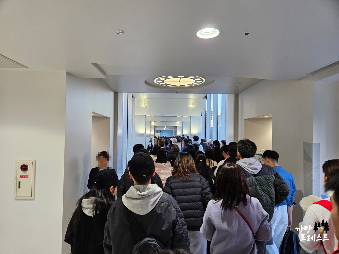 오사카 우메다 공중정원 대기