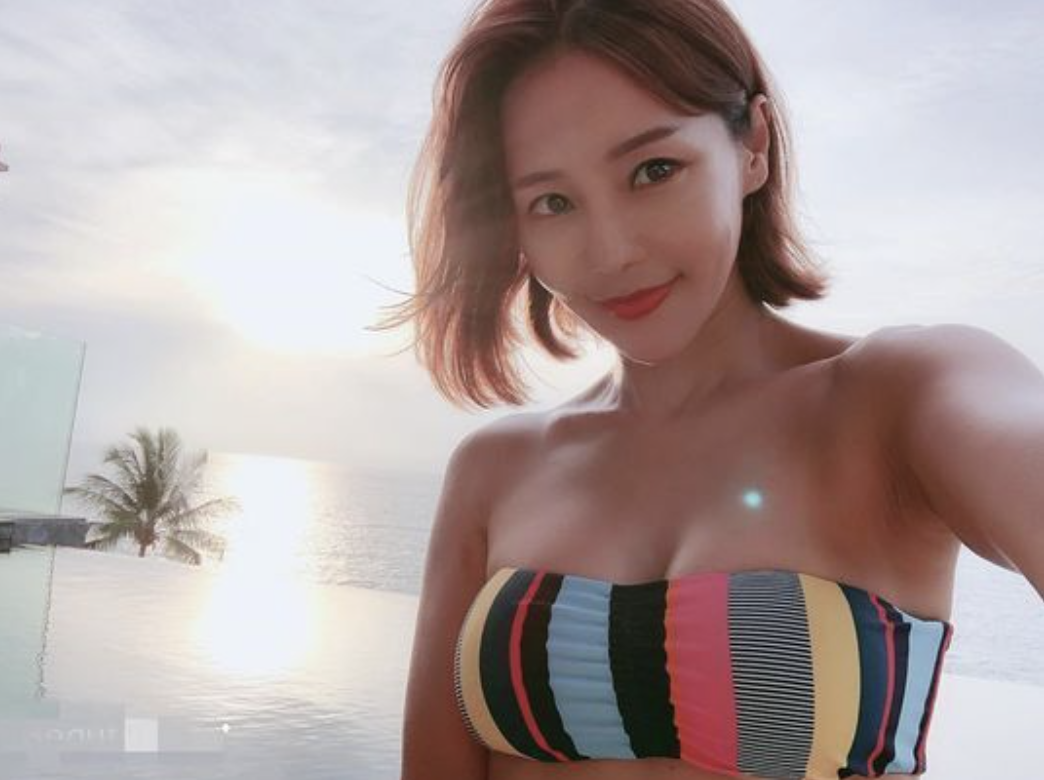 미나 비키니