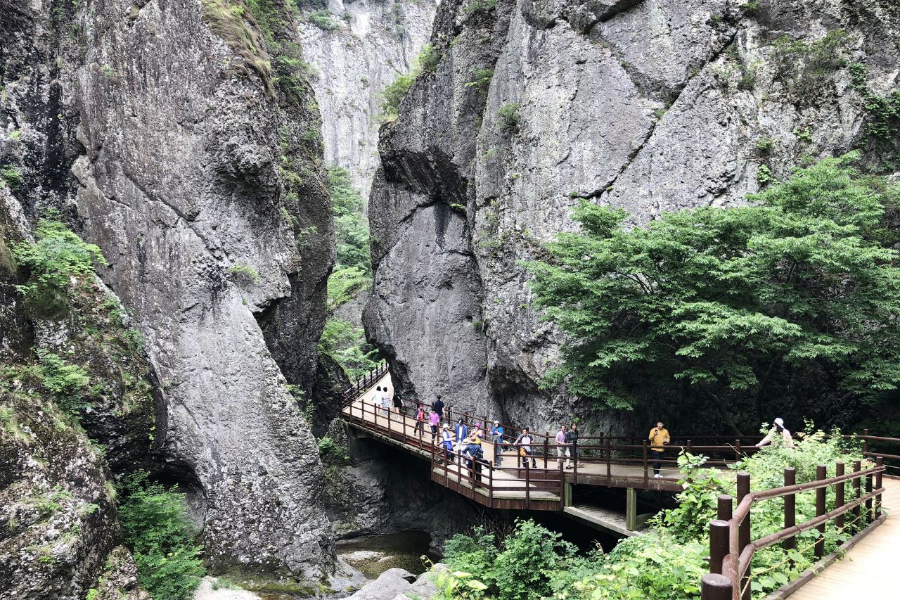 가을여행지-추천-주왕산-등산코스-단풍절정시기