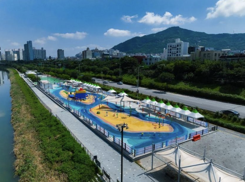 광진구 중랑천 물놀이장 이미지