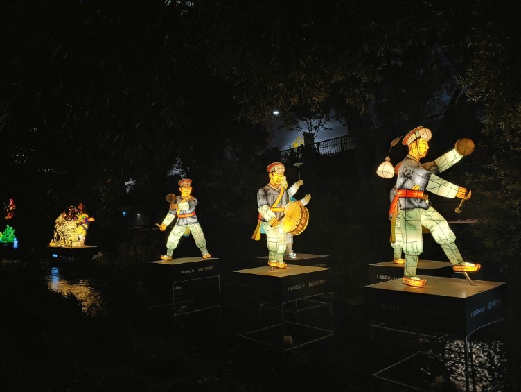 서울빛초롱축제-과거-행사현장-사진-2