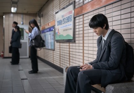 전지적 독자 시점 영화 평범한 회사원 김독자