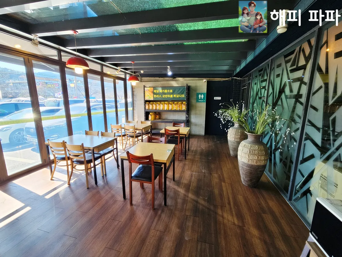 망향비빔국수-대구수성점-테이블