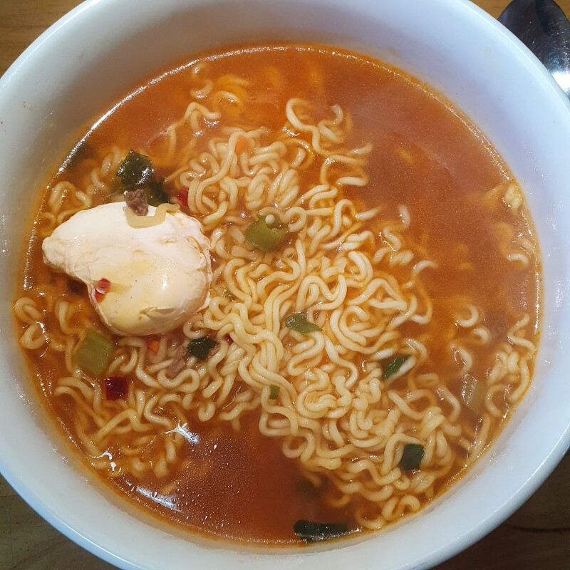야식 추천 메뉴 라면