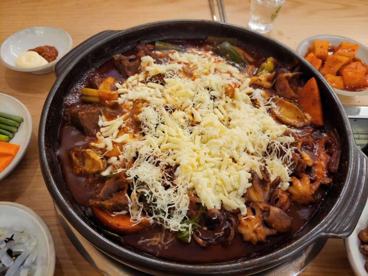 장마철 보양식 갈비찜