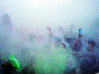 색으로 하나 되는 날, 인도의 홀리(Holi) 축제