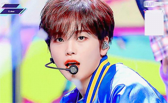 형준 ヒョンジュン (크래비티 CRAVITY) gif