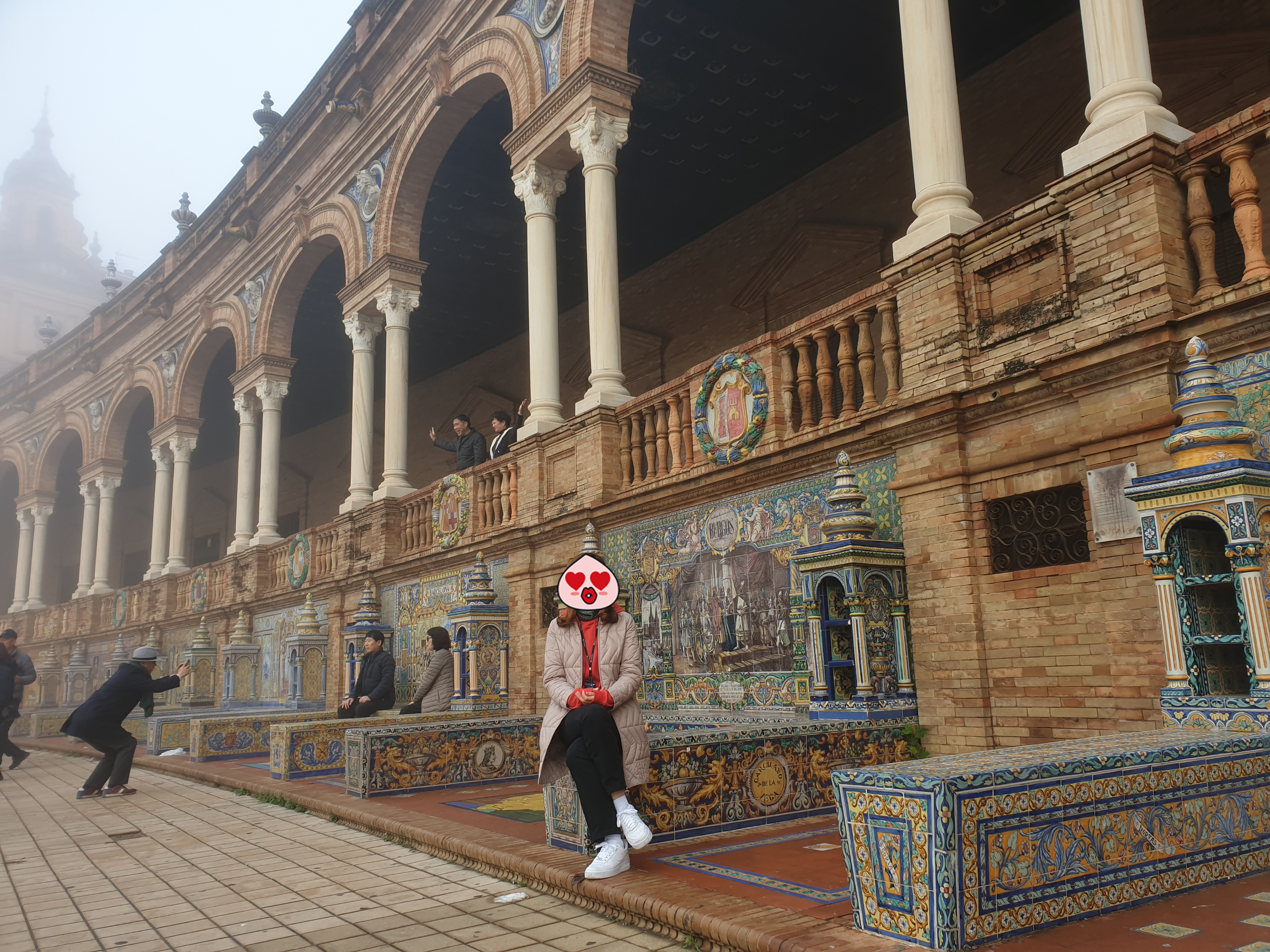 이미지-alt-태그-스페인 광장